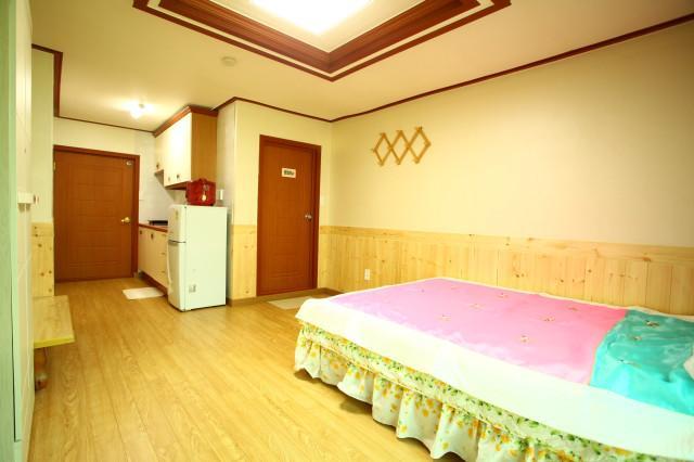 Bluesky Pension Pocheon Exterior photo