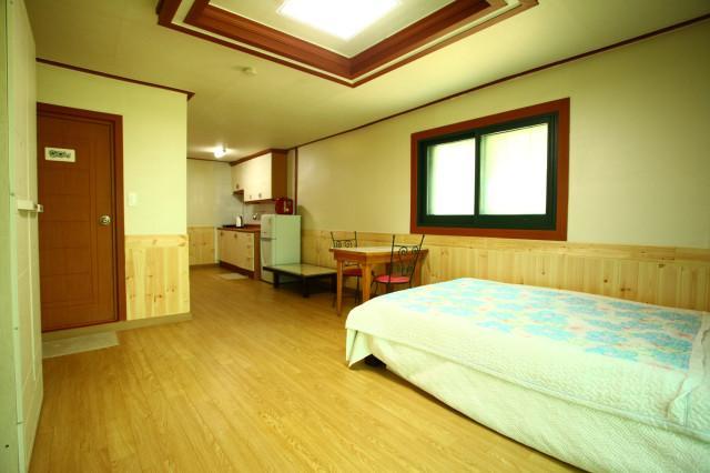 Bluesky Pension Pocheon Exterior photo