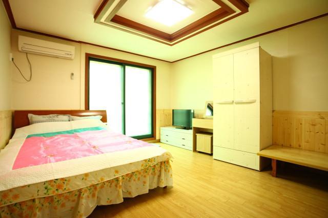 Bluesky Pension Pocheon Exterior photo