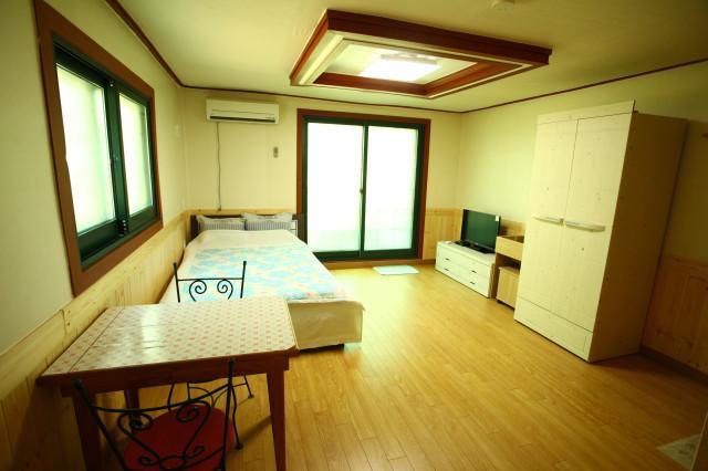 Bluesky Pension Pocheon Exterior photo