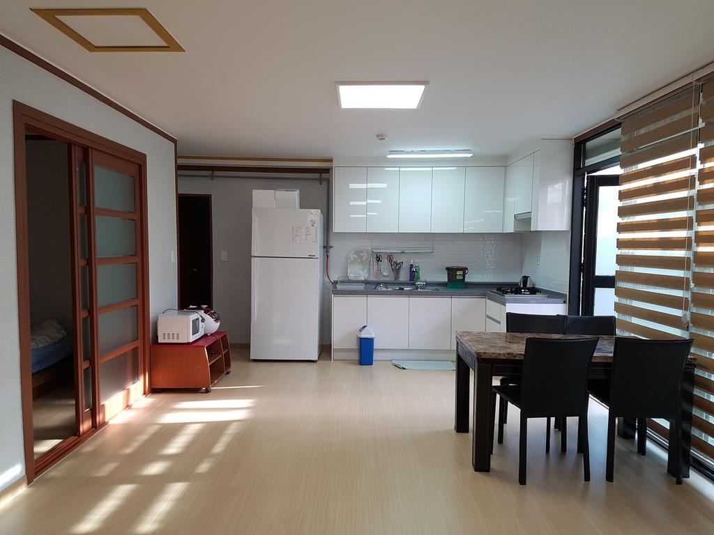 Bluesky Pension Pocheon Exterior photo